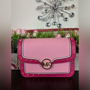 Micheal Kors NWT LEIDA MEDIUM STUDDED SHOULDER BAG IN PINK